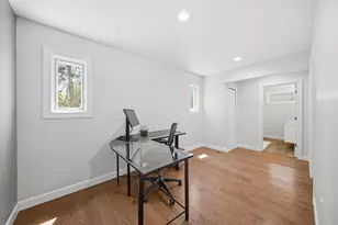 29100 Terrence St, Livonia, MI 48154 - Photo 19