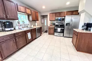 311 N Warren Ave, Big Rapids, MI 49307 - Photo 5