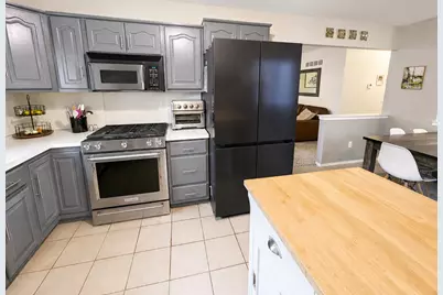 34354 Virgil Street, Harrison Township, MI 48045 - Photo 11