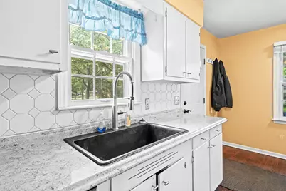 1222 Portland Avenue NE, Grand Rapids, MI 49505 - Photo 11