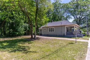 504 McLaren St, Muskegon, MI 49442 - Photo 3