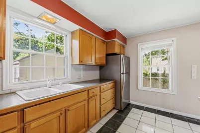 63 N 31st Street N, Battle Creek, MI 49015 - Photo 5