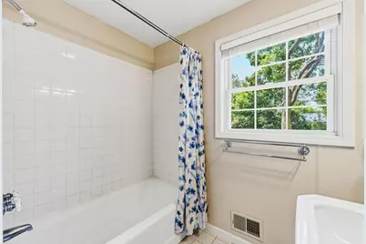 63 N 31st Street N, Battle Creek, MI 49015 - Photo 11