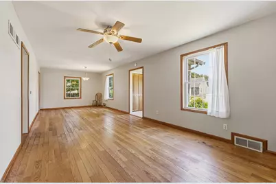 63 N 31st Street N, Battle Creek, MI 49015 - Photo 3