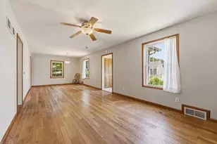 63 N 31st Street N, Battle Creek, MI 49015 - Photo 3