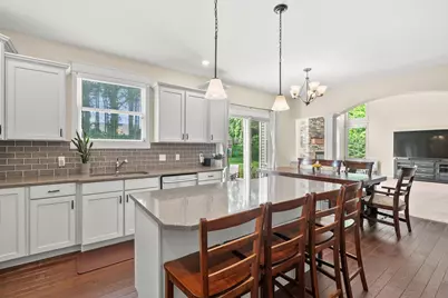 7585 Oakwood Avenue, Kalamazoo, MI 49009 - Photo 21