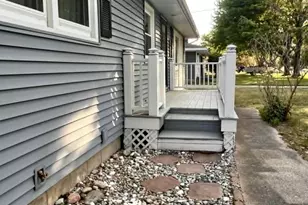 1683 Shorewood Dr, Norton Shores, MI 49441 - Photo 3