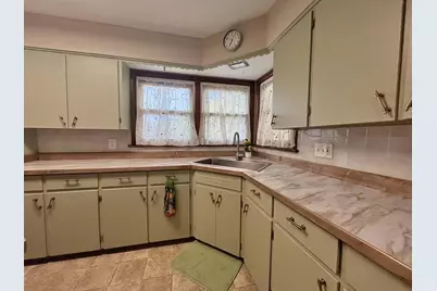 1683 Shorewood Drive, Norton Shores, MI 49441 - Photo 5