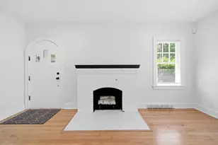 130 W Euclid Ave, Jackson, MI 49203 - Photo 7