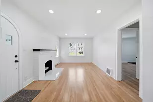 130 W Euclid Ave, Jackson, MI 49203 - Photo 9