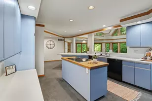 5453 Glen Harbor Dr, Kalamazoo, MI 49009 - Photo 9