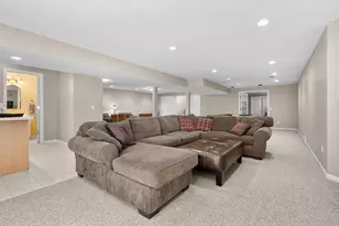 7376 Dunross Dr, Portage, MI 49024 - Photo 27