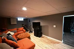 2734 Wellington Rd, Kalamazoo, MI 49008 - Photo 33