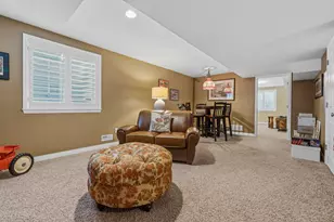 880 Ludington Ave, Portage, MI 49002 - Photo 39