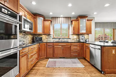 1425 Old Farm Lane, Saint Joseph, MI 49085 - Photo 7