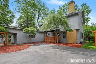 6271 Cascade Rd SE, Grand Rapids, MI 49546 - Photo 33