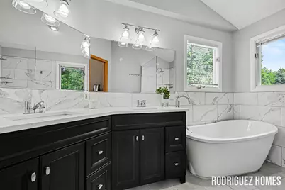6271 Cascade Road SE, Grand Rapids, MI 49546 - Photo 21