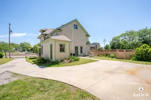 427 James Ave SE, Grand Rapids, MI 49503 - Photo 69