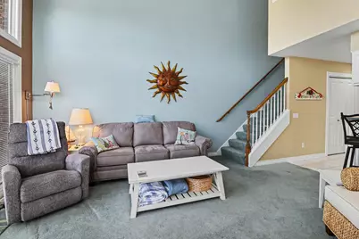 212 Harbor Drive, Ludington, MI 49431 - Photo 9