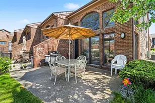 212 Harbor Dr, Ludington, MI 49431 - Photo 27