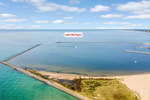 212 Harbor Dr, Ludington, MI 49431 - Photo 31