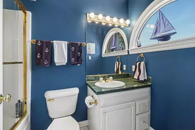 212 Harbor Drive, Ludington, MI 49431 - Photo 23