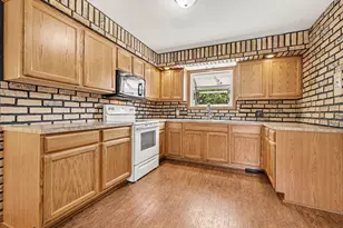 312 Cedar St, Wayland, MI 49348 - Photo 5