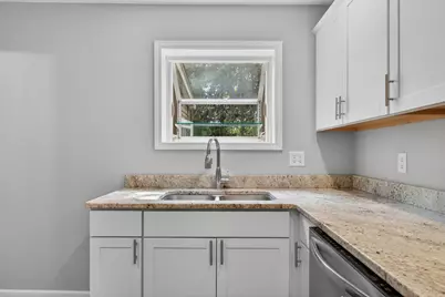 539 Jacqueline Street, Jackson, MI 49202 - Photo 21