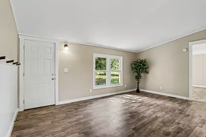 12057 M-40, Gobles, MI 49055 - Photo 3