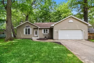 14275 Shiawassee Dr, Grand Haven, MI 49417 - Photo 1