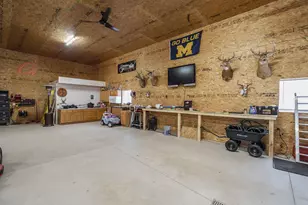 25427 Chaty Ln, Gobles, MI 49055 - Photo 27