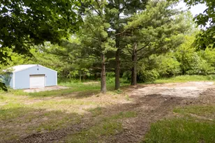 41756 24th St, Bloomingdale, MI 49026 - Photo 1