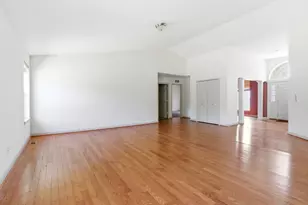 32200 Ecorse Rd, Romulus, MI 48174 - Photo 3