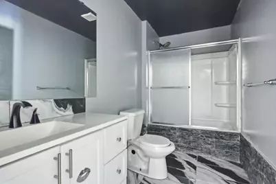 32200 Ecorse Road, Romulus, MI 48174 - Photo 21