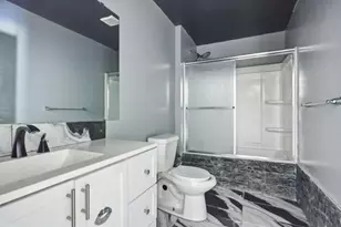 32200 Ecorse Rd, Romulus, MI 48174 - Photo 21