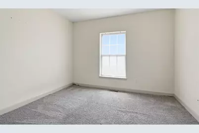 32200 Ecorse Road, Romulus, MI 48174 - Photo 23