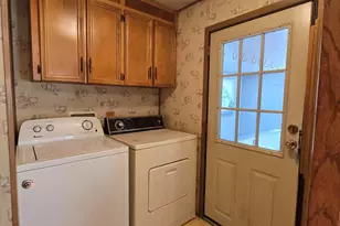 53140 Fulton Rd, Leonidas, MI 49066 - Photo 17