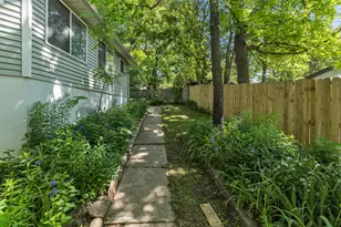 6330 Oakdale Dr, Brighton, MI 48116 - Photo 39