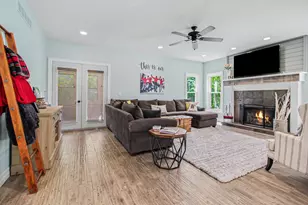 5875 Pinecrest Estates Dr, Ann Arbor, MI 48105 - Photo 7