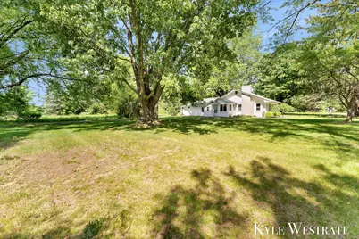 10019 10 Mile Road NE, Rockford, MI 49341 - Photo 31