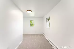 10019 10 Mile Rd NE, Rockford, MI 49341 - Photo 21