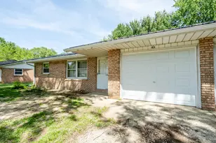 6830 E Napier Ave, Benton Harbor, MI 49022 - Photo 61