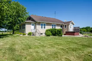 887 W Hinchman Rd, Baroda, MI 49101 - Photo 29