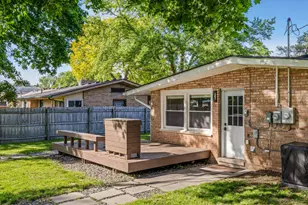 4047 Ledgestone Dr, Waterford, MI 48329 - Photo 23