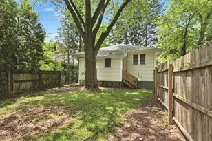 103 S Taylor St, New Buffalo, MI 49117 - Photo 19