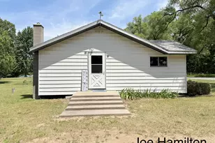 391 N Briggs Rd, Middleville, MI 49333 - Photo 5