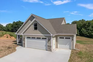 237 Markus Glen Drive, Plainwell, MI 49080 - Photo 3