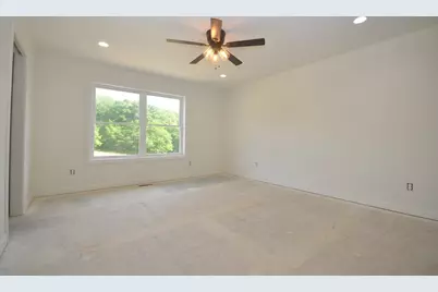 237 Markus Glen Drive, Plainwell, MI 49080 - Photo 5
