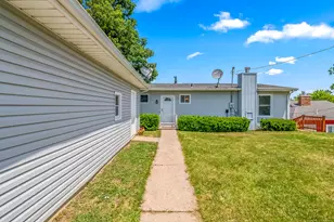 13854 Emens Dr, Hudson, MI 49247 - Photo 11