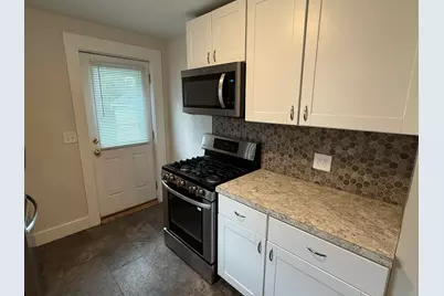 2074 Prospect Avenue NE, Grand Rapids, MI 49505 - Photo 13